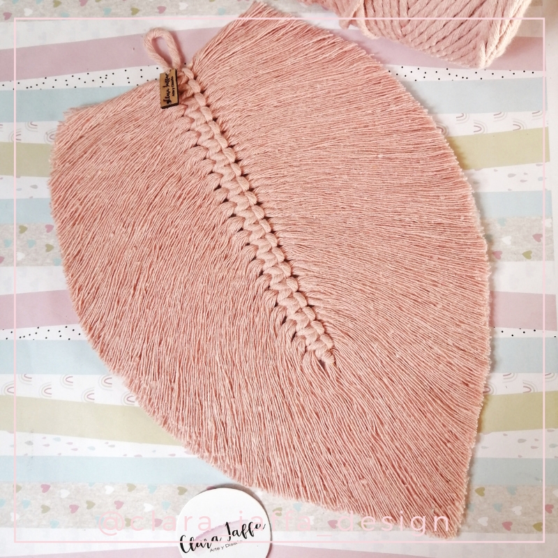 Hojas 30cms en Macrame picture