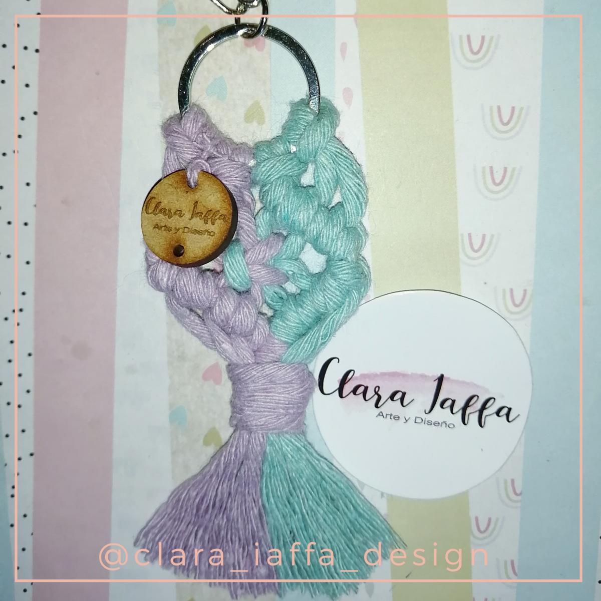 LLAVEROS EN MACRAME picture