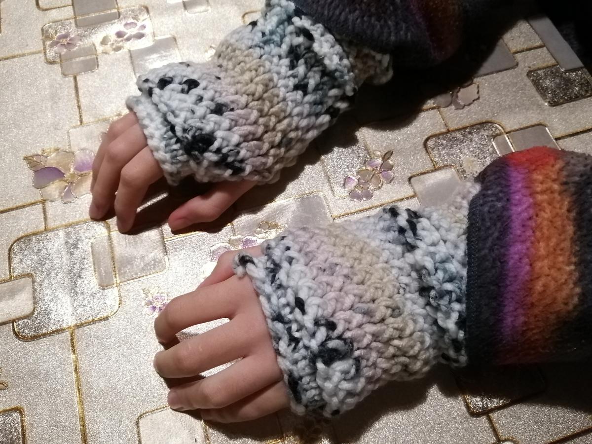 Productos Invierno/Mitones picture