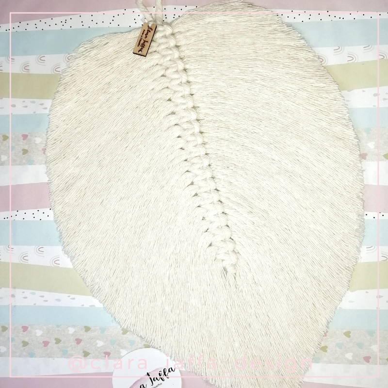 Hojas 30cms en Macrame picture