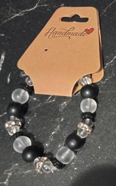Black and white bead bracelet