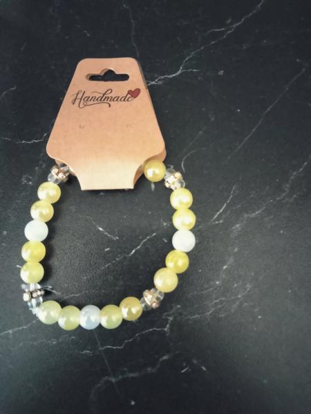 Yellow and white bead bracelet picture