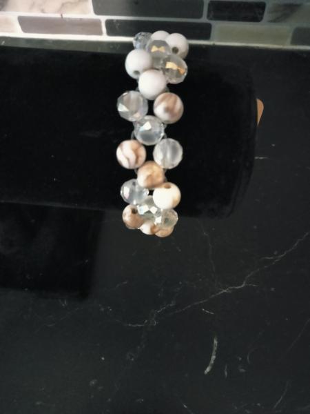 Double layer beaded bracelet picture
