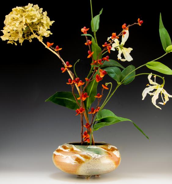 Porcelain Slip Ikebana Vase