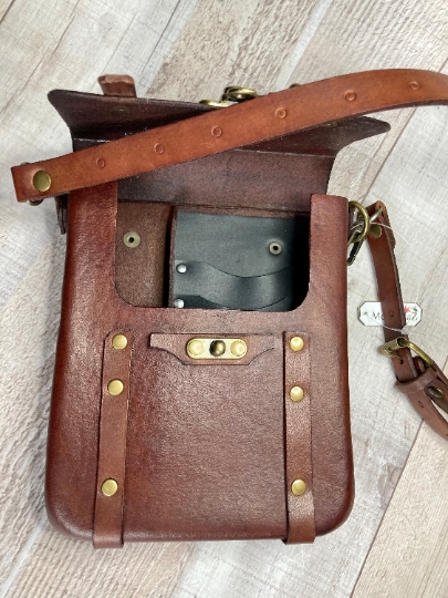 Brown Leather Crossbody Bag picture