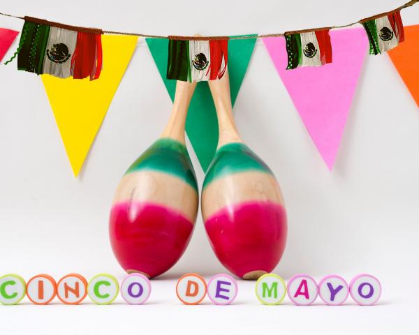 Cinco de Mayo Mini Mexican Flag Garland picture
