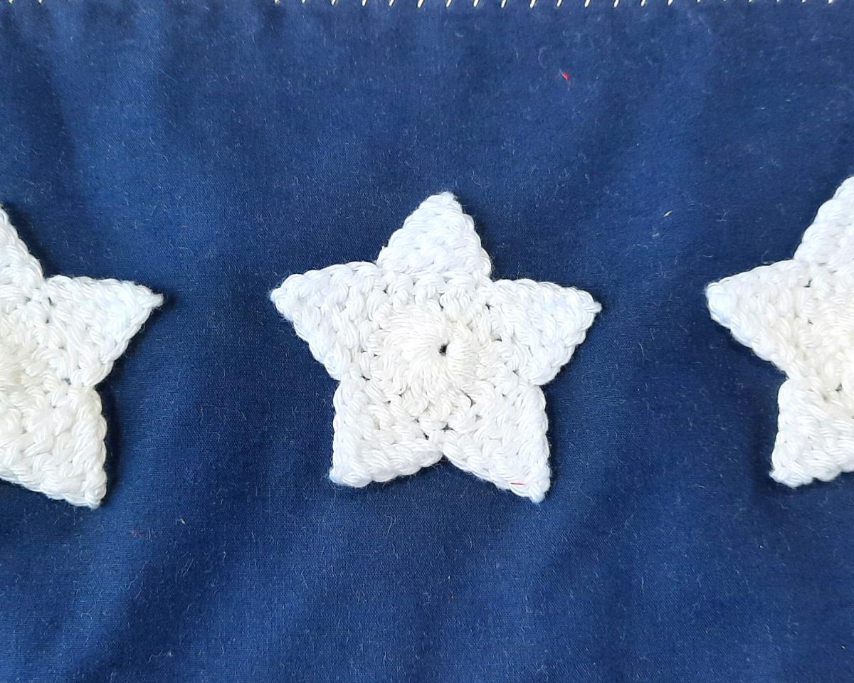 Stars and Stripes American Flag Doily Wall Hanging picture