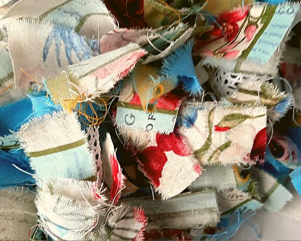 Hummingbird Rag Wreath picture