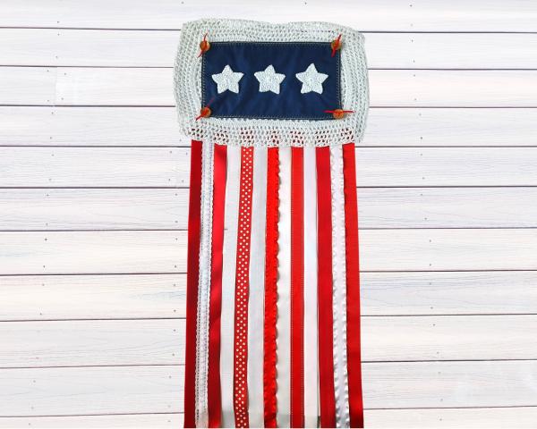 Stars and Stripes American Flag Doily Wall Hanging