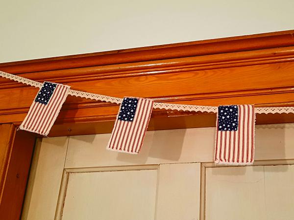 Mini American Flag on Lace Garland picture