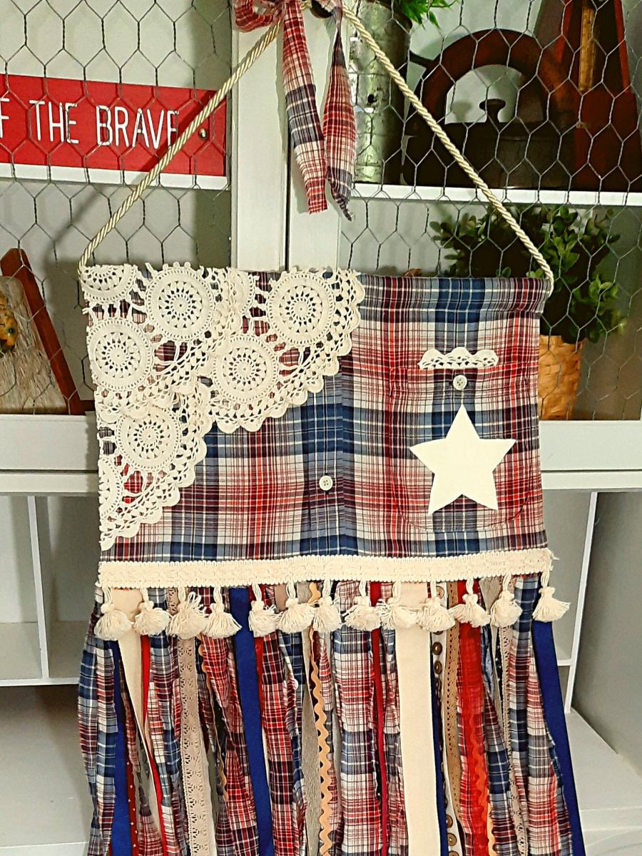 Feminine Scrappy Shirt Flag picture