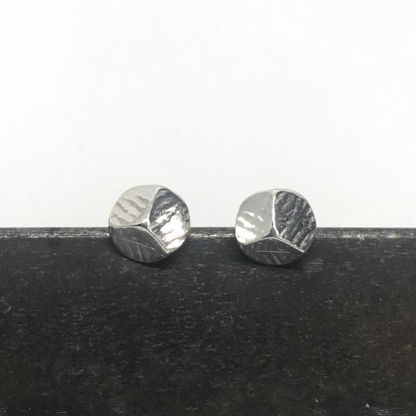 Tri Stud Earrings picture