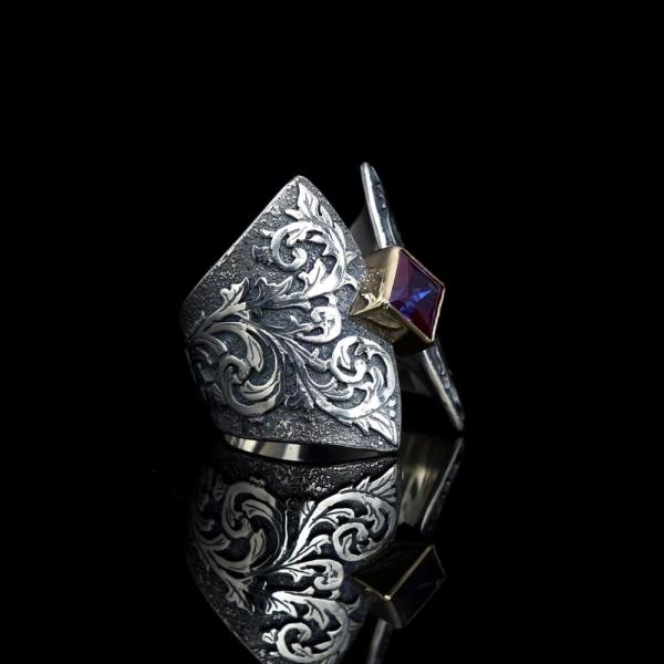 Alexandrite Scrollwork Ring picture