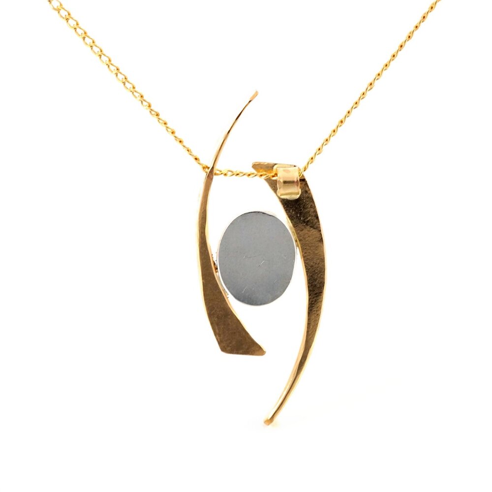 Apatite Bypass Necklace picture