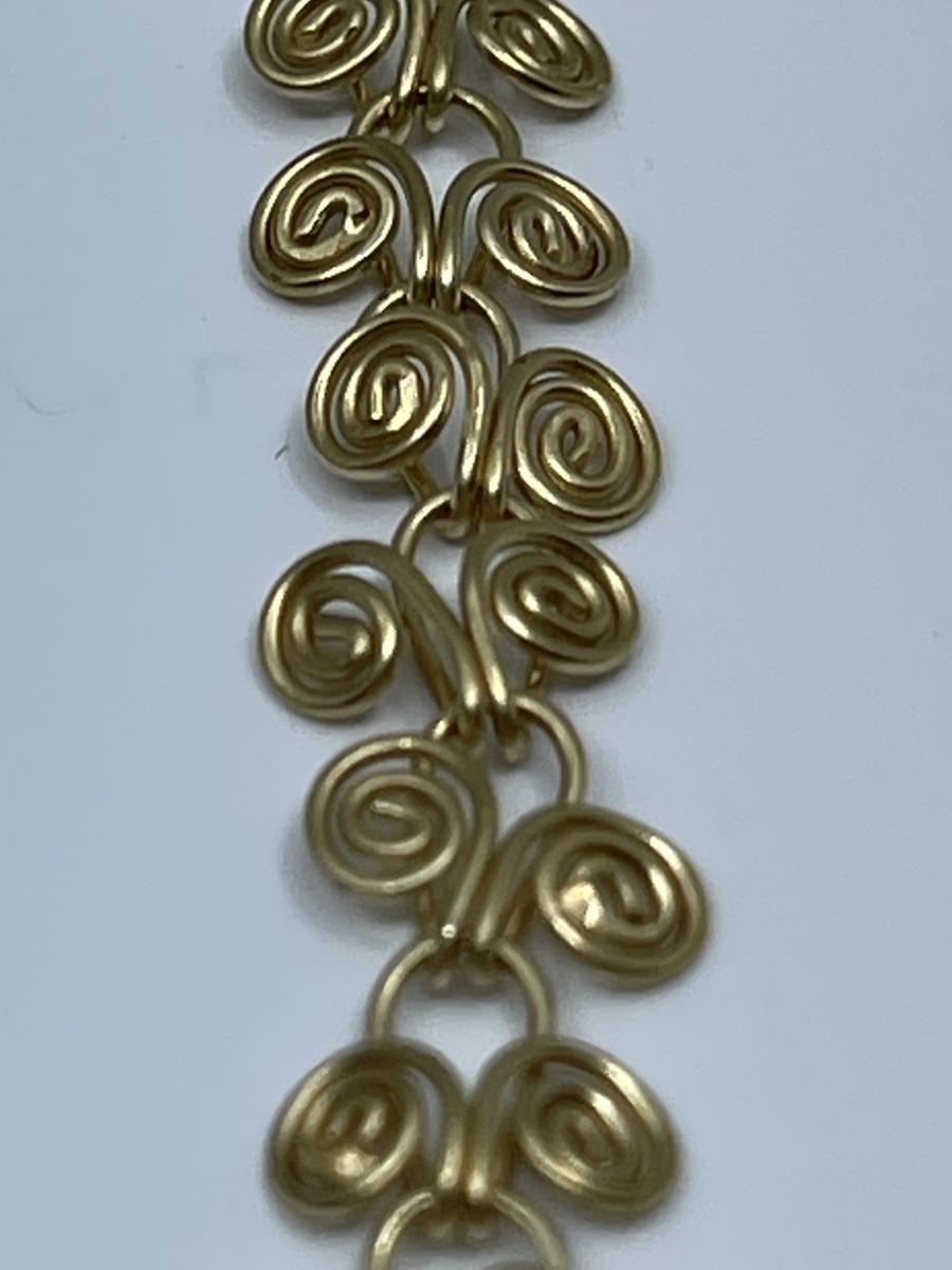 18 kt gold necklace with Free Earrings picture