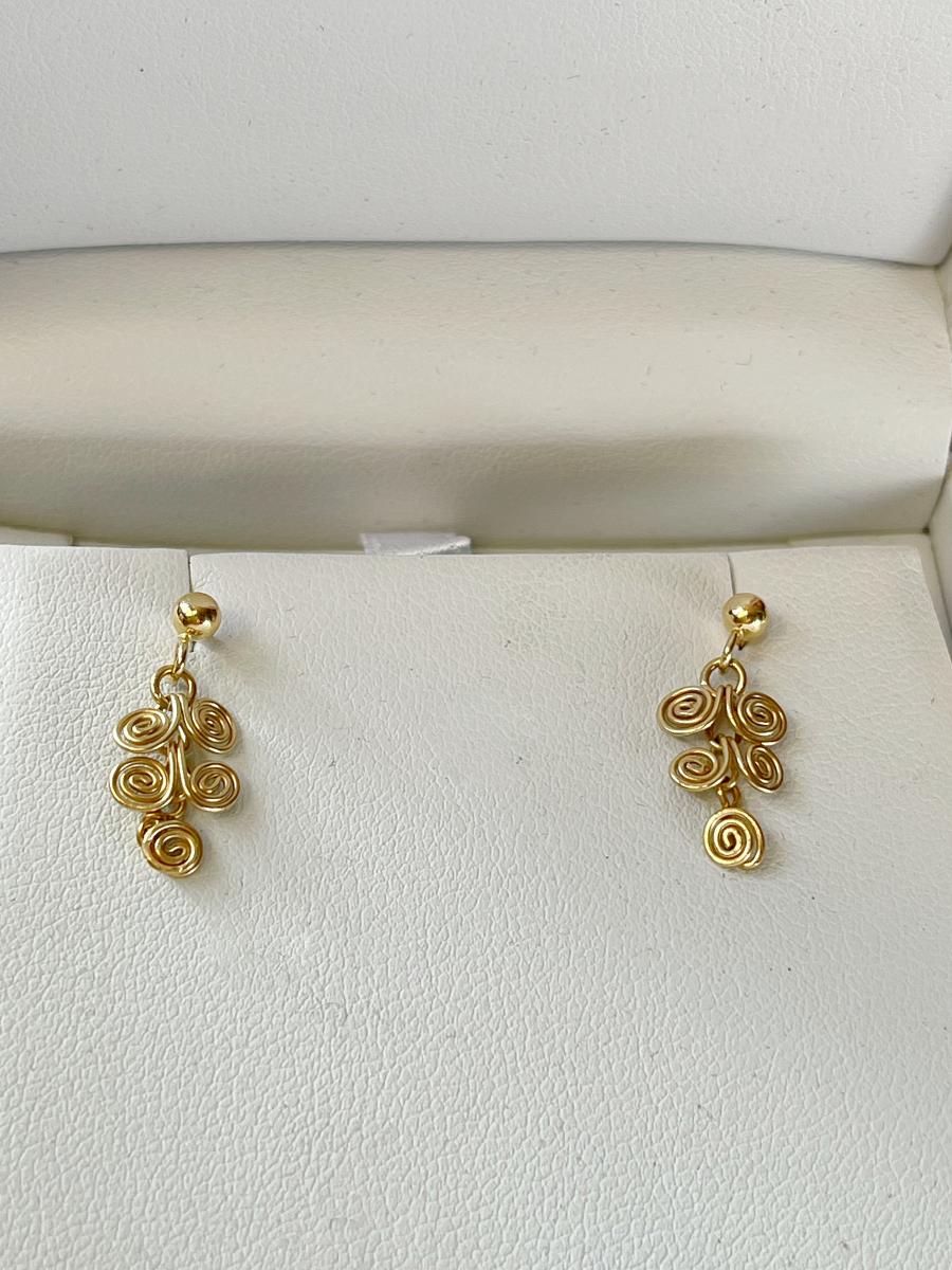 18 kt gold necklace with Free Earrings picture