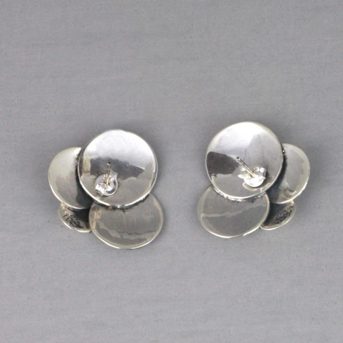 Celestial Cluster Posts picture