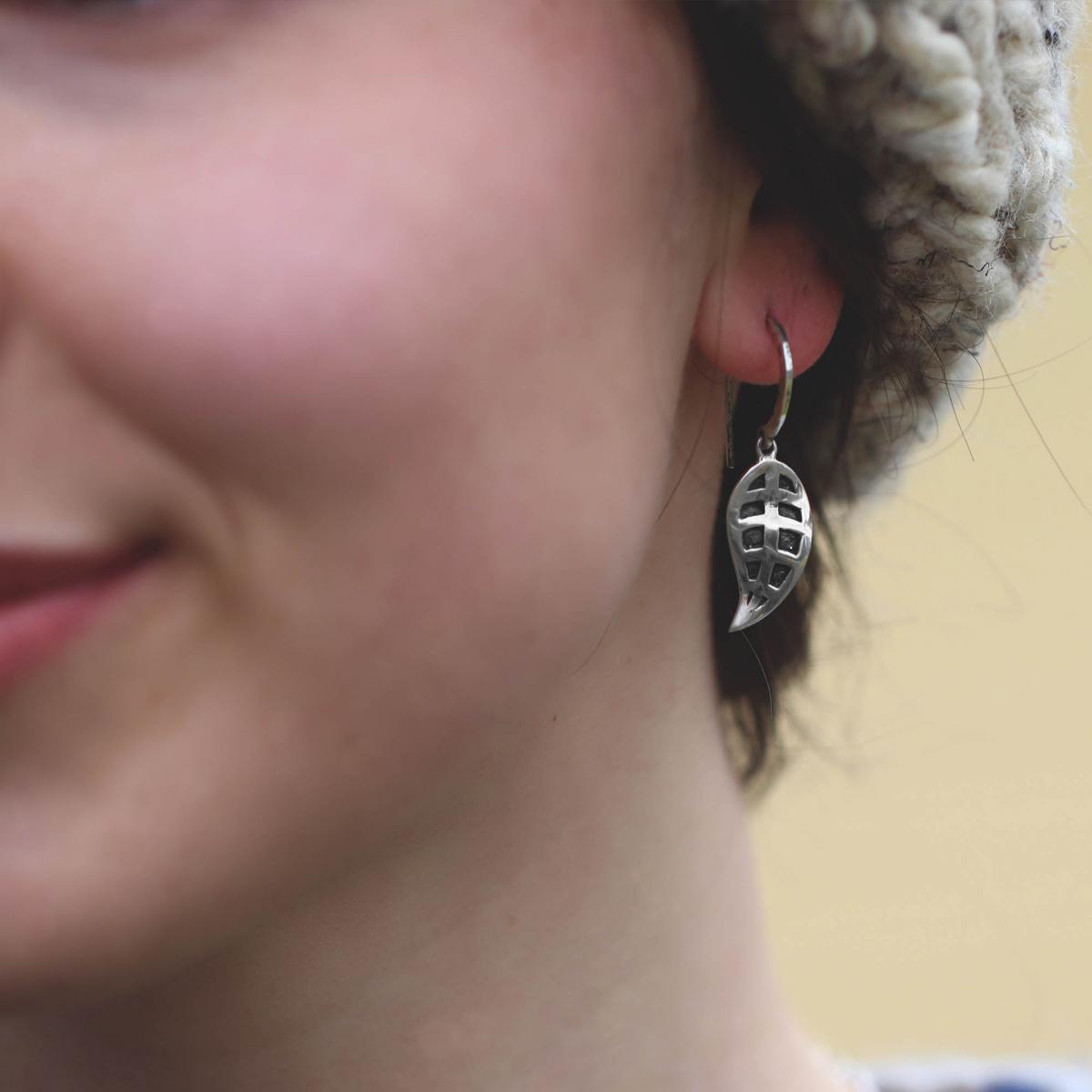 Leaf Earrings - Small picture