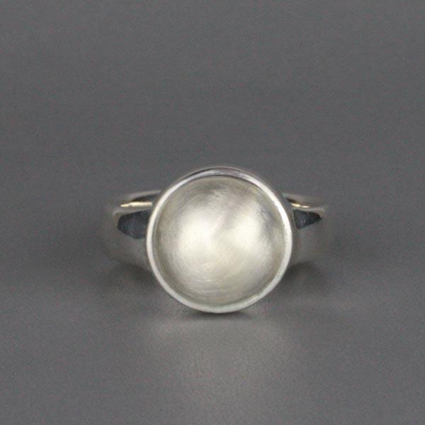 Sanded Silver Pearl Ring picture