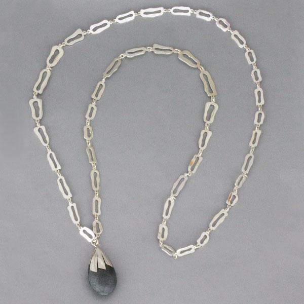 Swing Stone Necklace