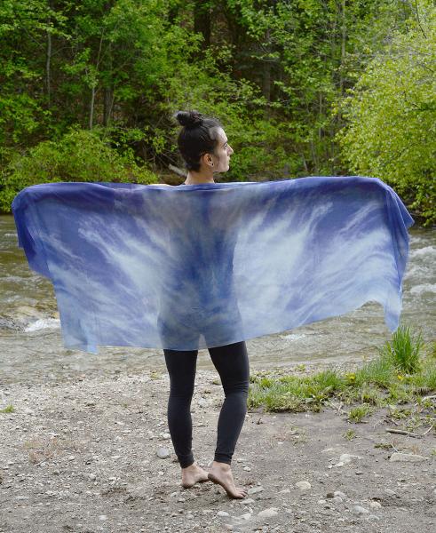 Gazelle Shawl Silver Cloud Wings picture