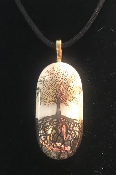 Gold tree of life pendant
