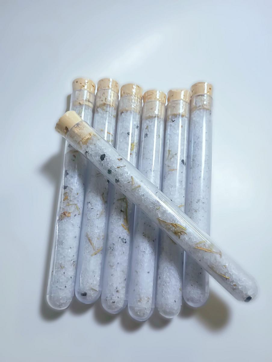 Mind's Playing Tricks on Me (V) picture