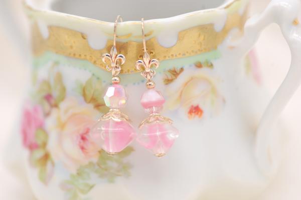 Pink givre glass earrings picture