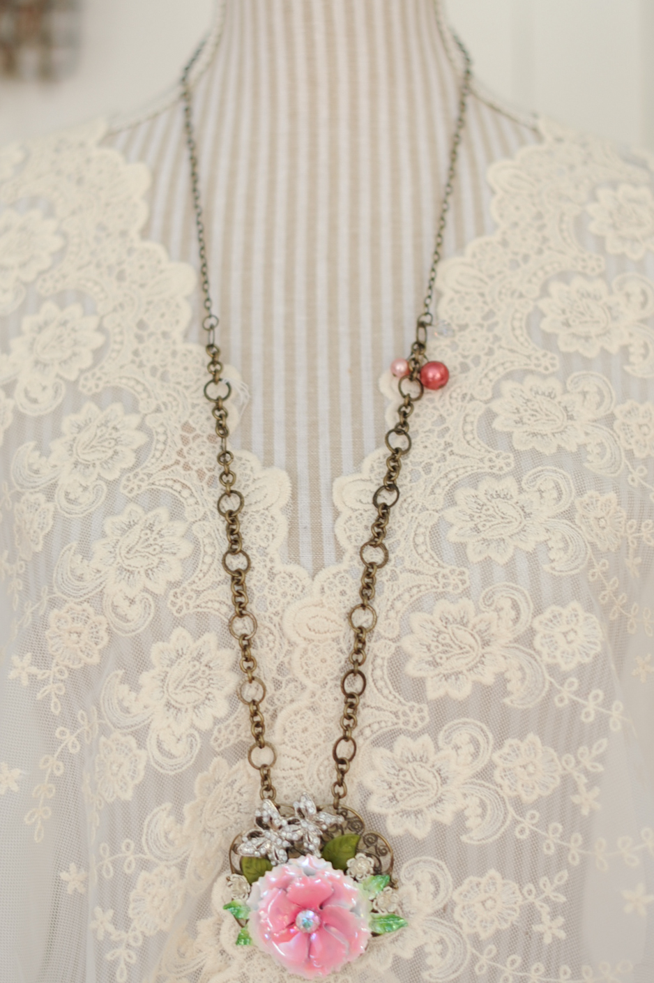 Flower assemblage picture