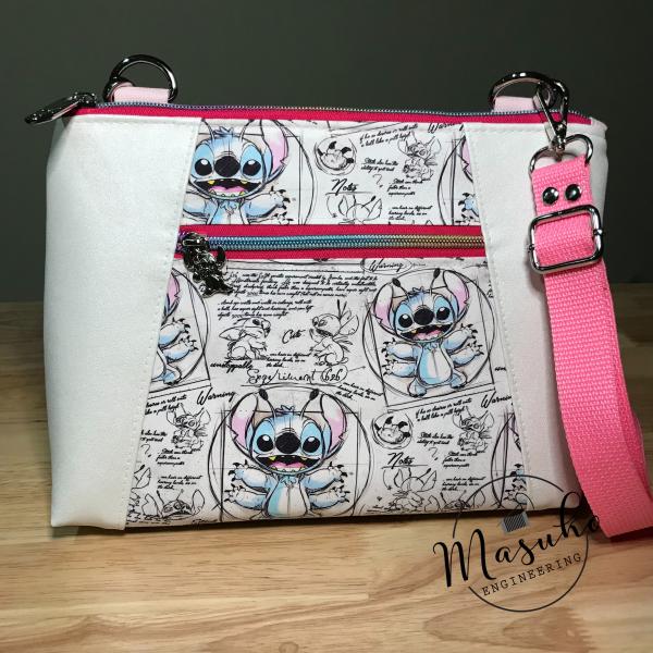 626 - Zippy Crossbody Bag picture