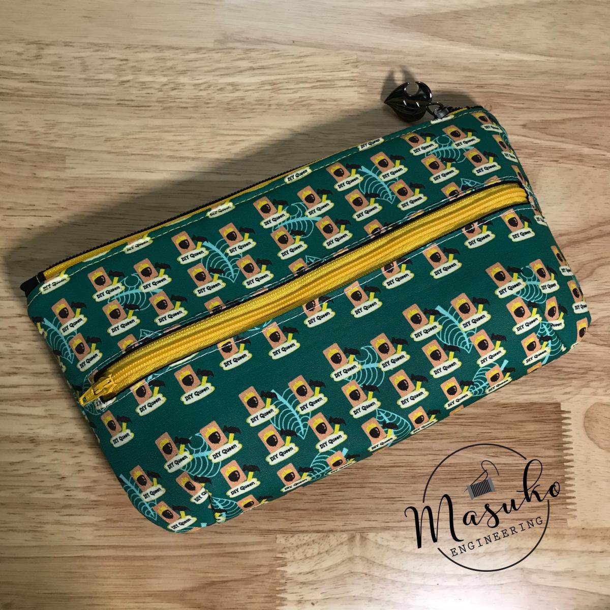 DIY Queen - LITE Gamer Case picture