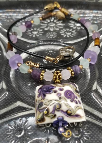 Purple Flowers in Ivory field Square pendant picture