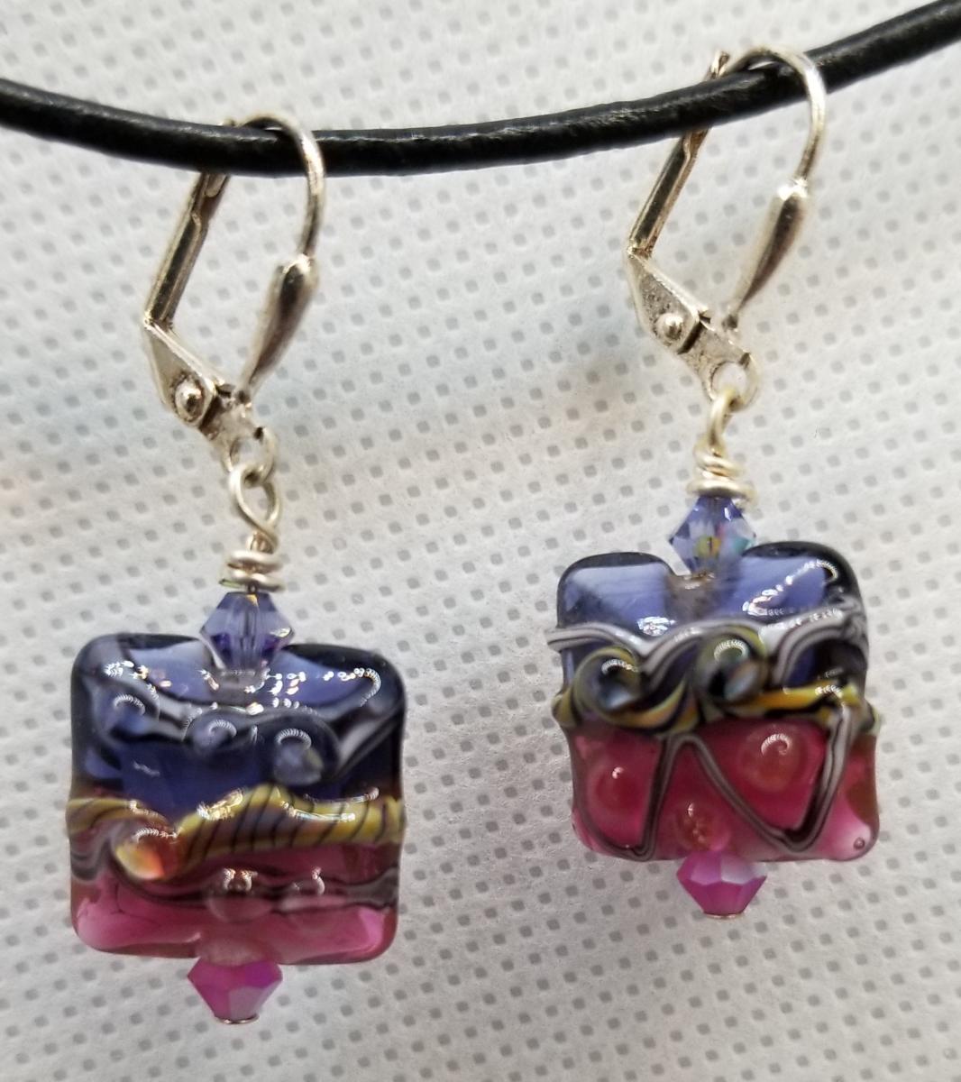 Purple/Pink Earrings picture
