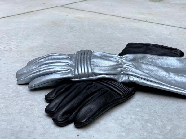 Rangers Dino Fury Gloves for Cosplay/Long gauntlet/Genuine Leather/Black&Silver
