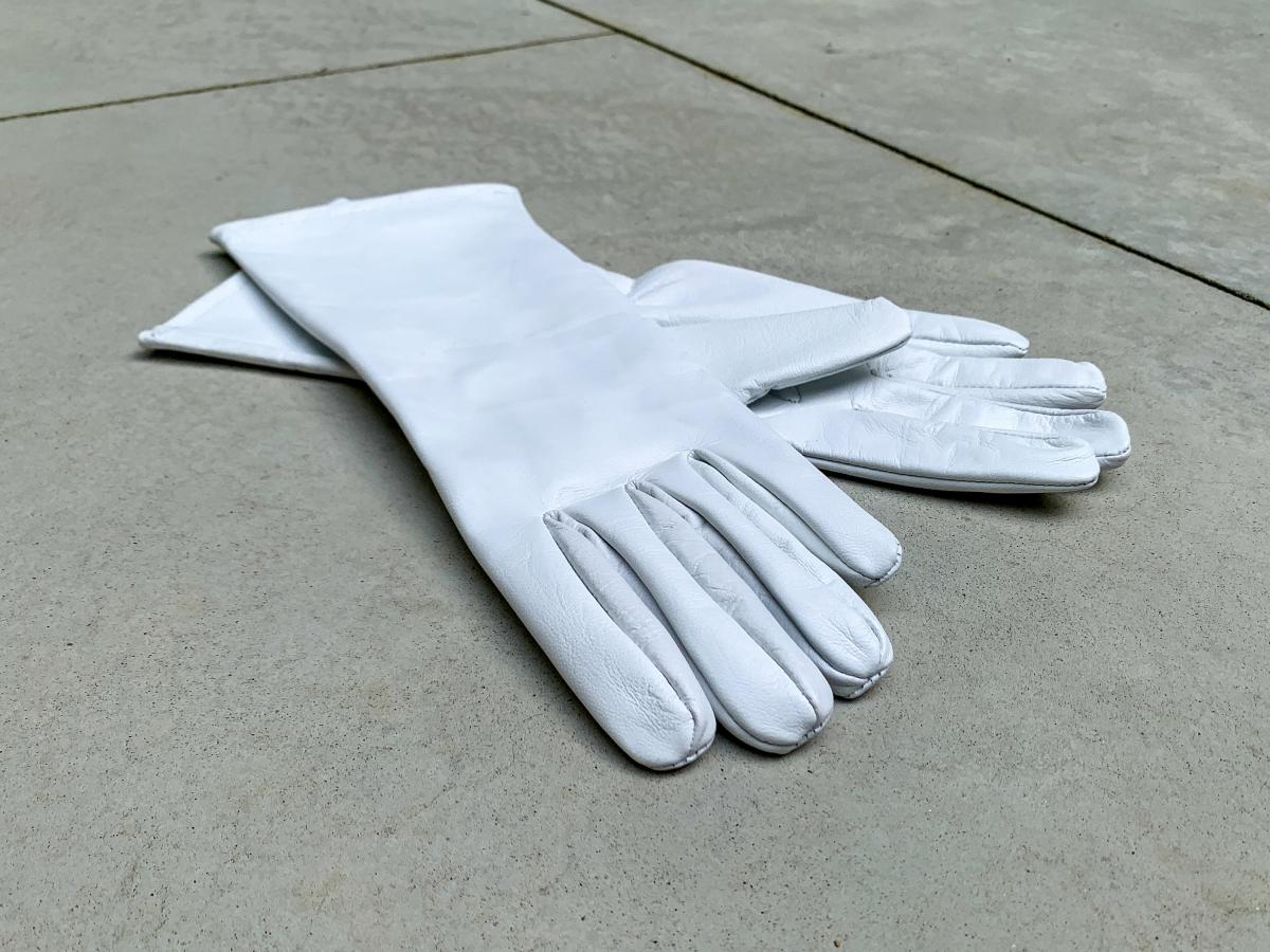Cosplay leather gloves /White/medium length picture