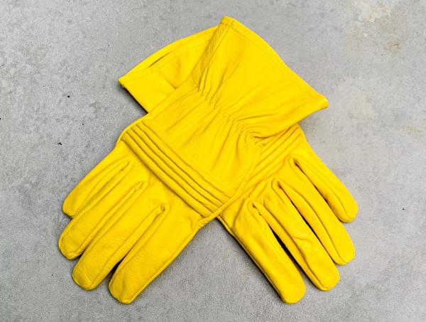 Leather gloves for Power Rangers Cosplay/Short gauntlet/Top grain cowhide/Yellow