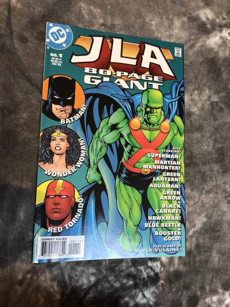 JLA (4 comics in total) picture