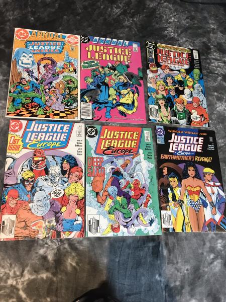 Justice League Comics (13 total)