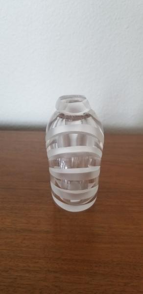 Engraved bottle picture