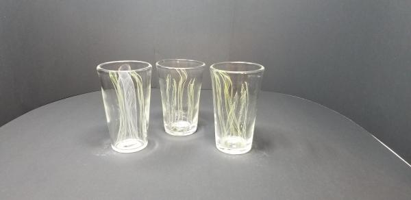 Twisty cane Pint glass picture