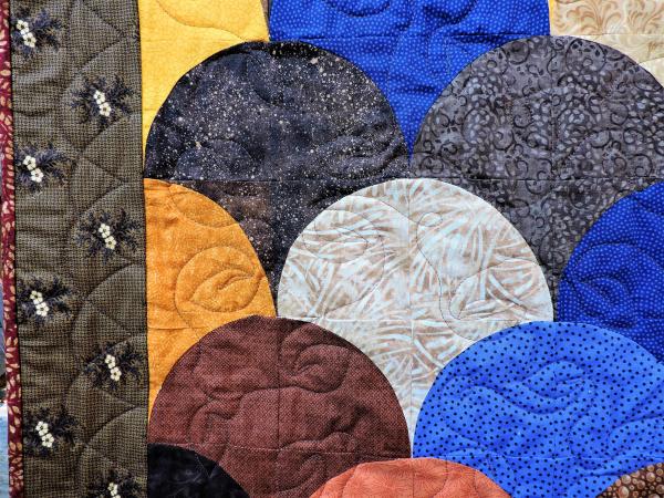 Clamshell Quilted Wallhanging picture