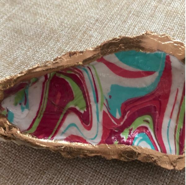 Oyster Trinket Dish - Pink/Blue Swirl picture