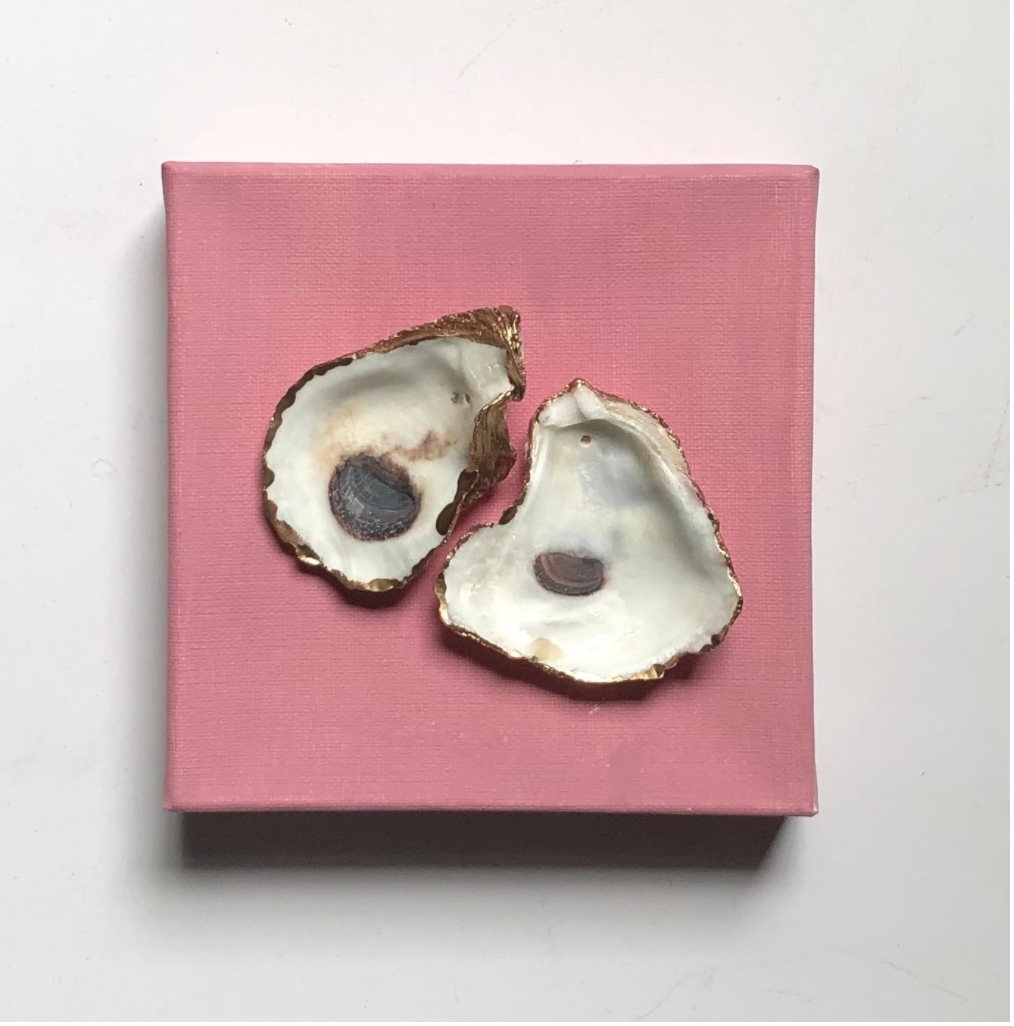 Oyster Shells on Canvas - Grey/Gold picture