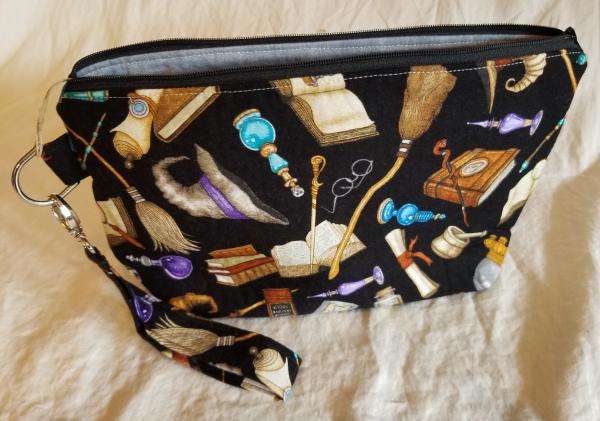 Small Wedge Bag w/wristlet picture