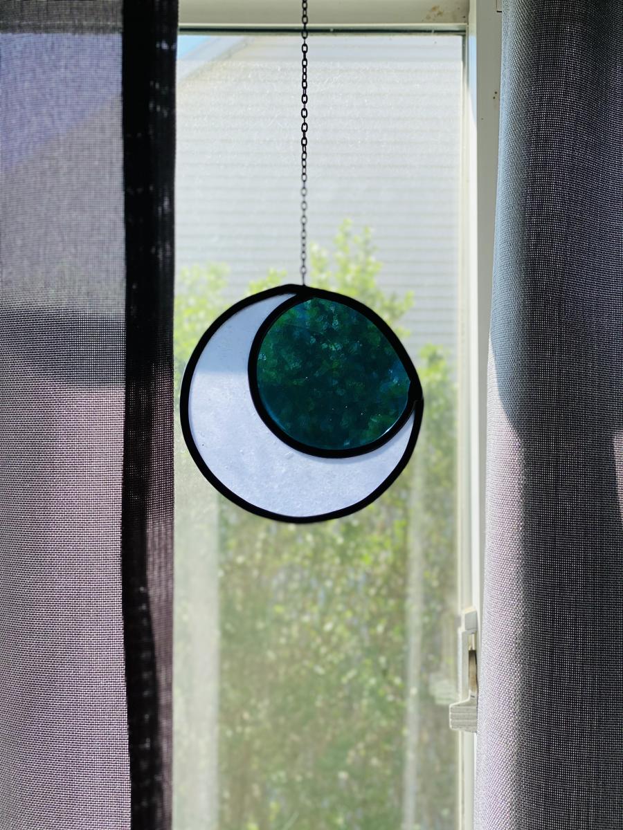 Simple Celestial Moon picture