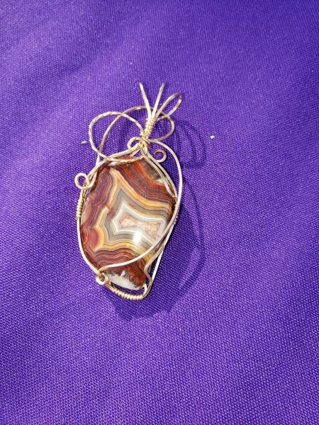 Crazy Lace Agate Pendant in Gold wire picture