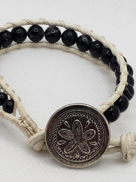 Leather Bracelet with Sardonyx on white leather picture