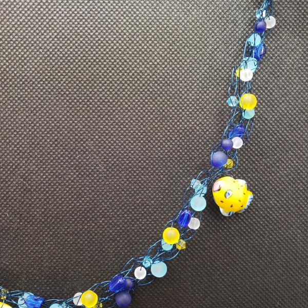 Yellow Fish Blue wire crochet necklace picture