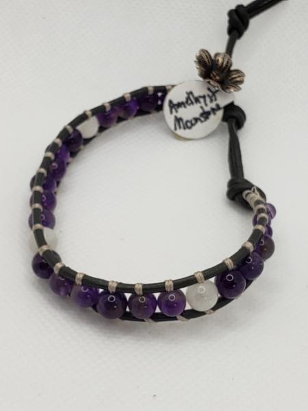 Leather Bracelet with Amethyst and moonstone, gray leather picture