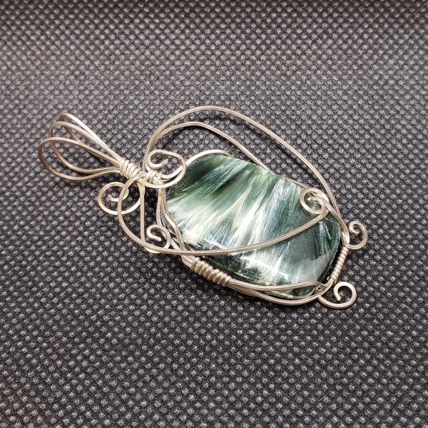 Green Seraphinite Pendant in sterling silver picture